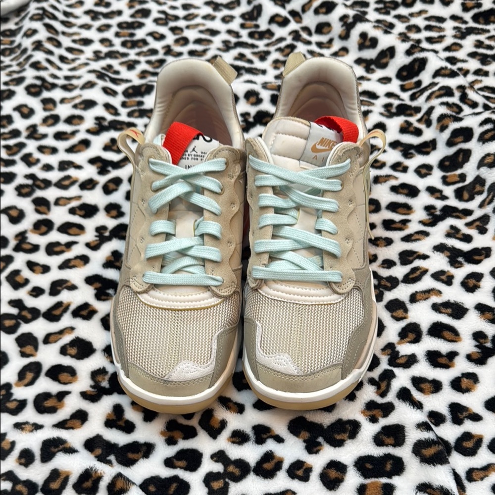 Nike Jordan MA2 Beige - Women’s 8